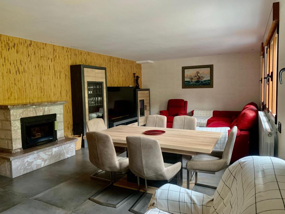 Casa Rural En Santa Cruz-Mieres Bustiello  ภายนอก รูปภาพ